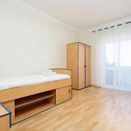 Comfy 4Bdr Apartment In Portimao By Lovelystay Exterior photo