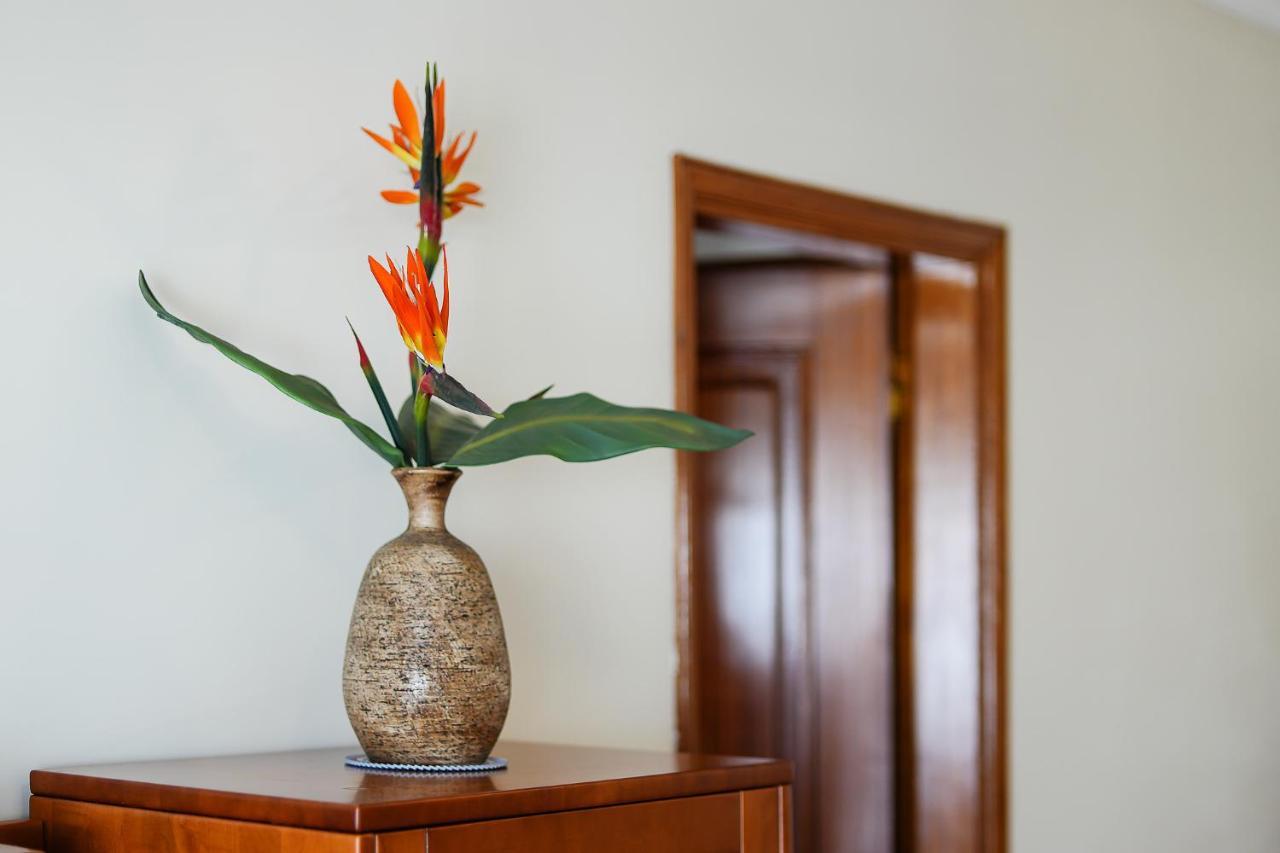Comfy 4bdr In By Lovelystay Appartement Portimão