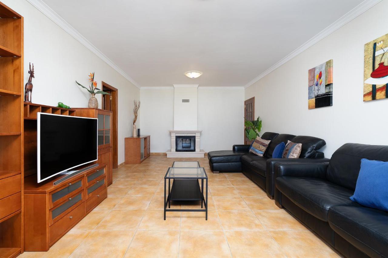Apartment Comfy 4bdr In By Lovelystay Portimao