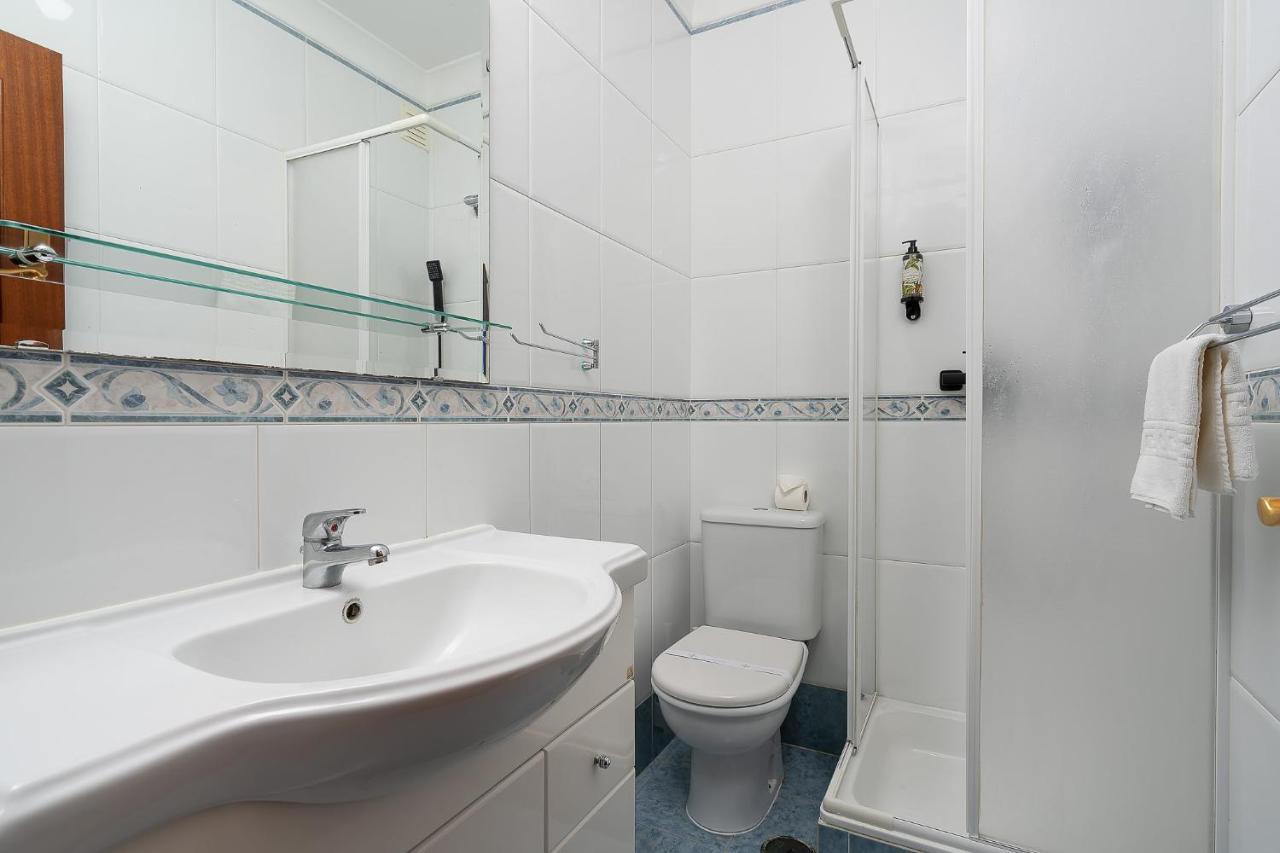 Comfy 4bdr In By Lovelystay Apartment *