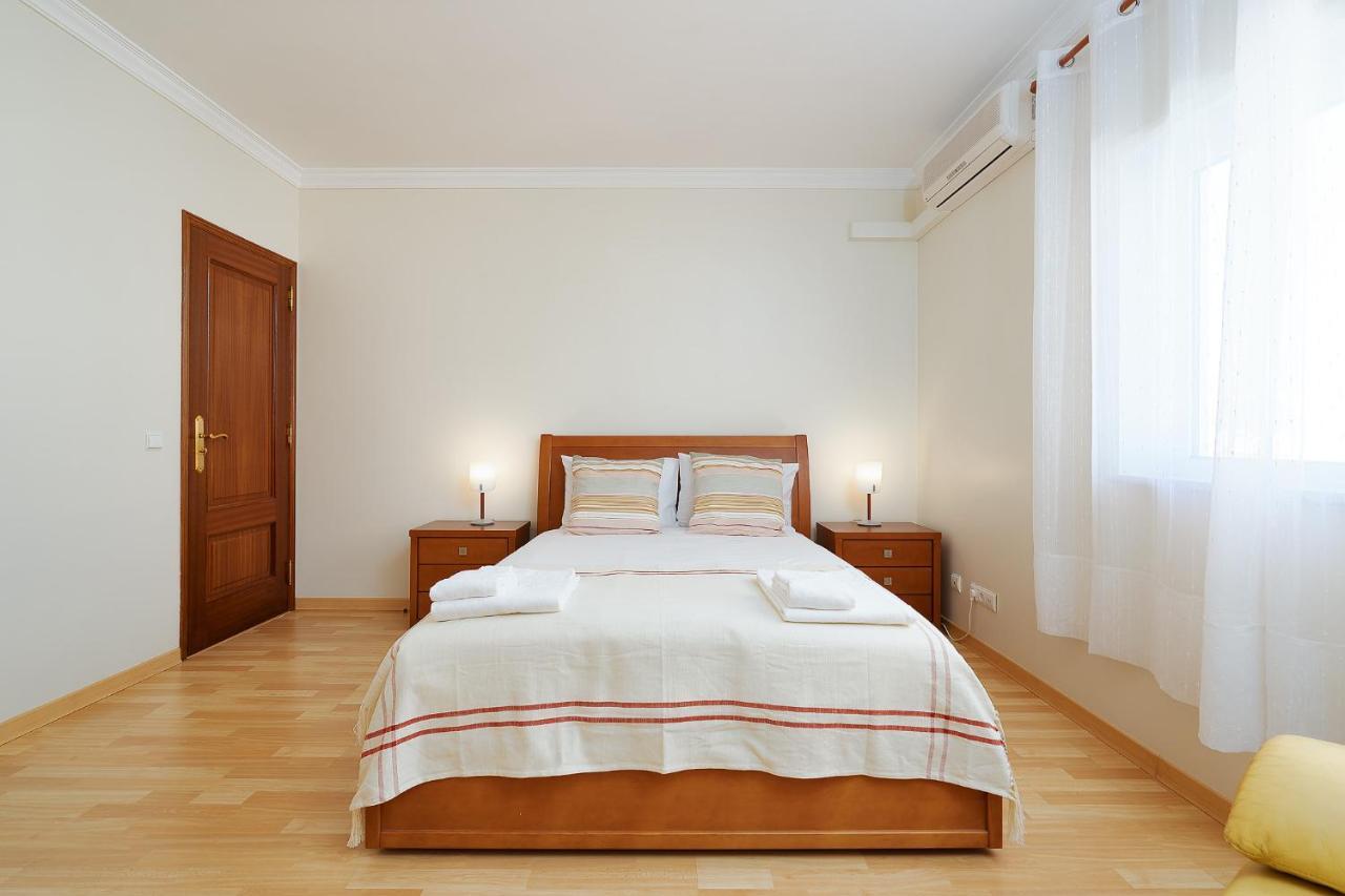 Comfy 4bdr In By Lovelystay Apartment *